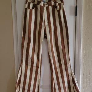 Berkeley Zip Up Bells NWOT